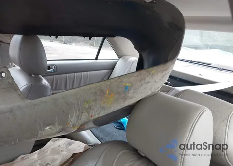 2002 Toyota Camry Xle from USA, damaged, VIN 4T1BE32K92U618452